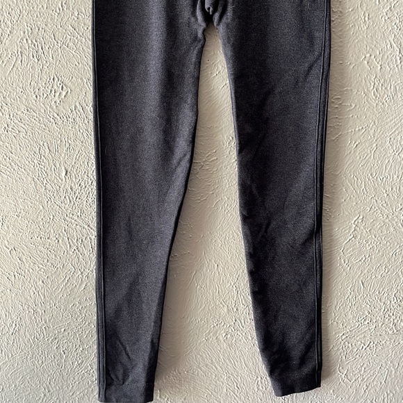 SPANX look at me now  Seamless Women’s Gray leggings size M - Picture 5 of 14